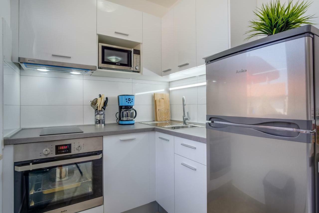 Apartman Filip Mali Losinj Bagian luar foto